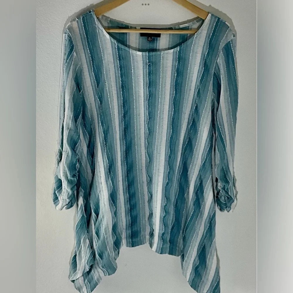 Premise Blue White Blouse Top Shirt Women's Size XL 3/4 Sleeve V Neck A97 - Picture 1 of 5